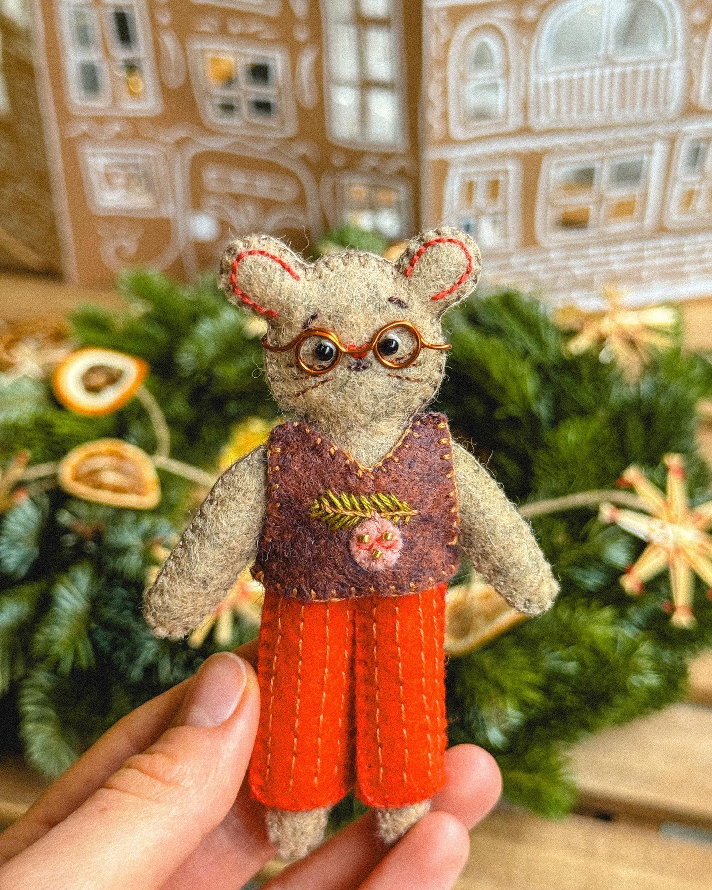 Molly the Felt Mouse Sewing Pattern