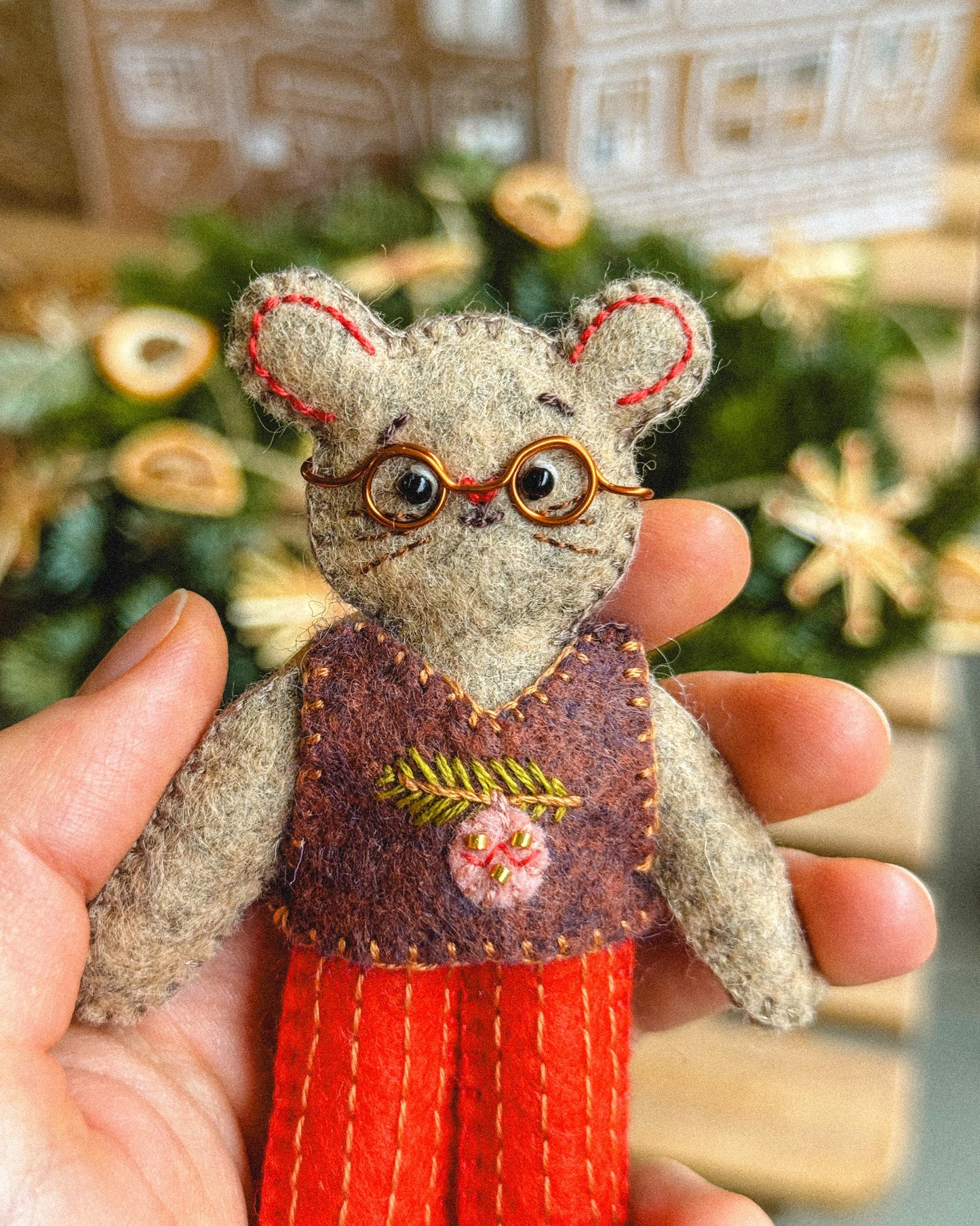Molly the Felt Mouse Sewing Pattern
